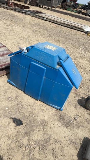 CATTLE WATERER - BLUE