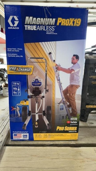 NEW GRACO MAGNUM PROX PAINT SPRAYER
