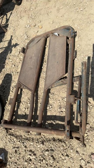 CATTLE HEAD GATE