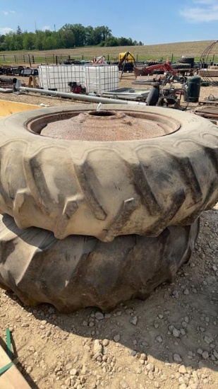 18.4 X 38 HUB MOUNT DUALS
