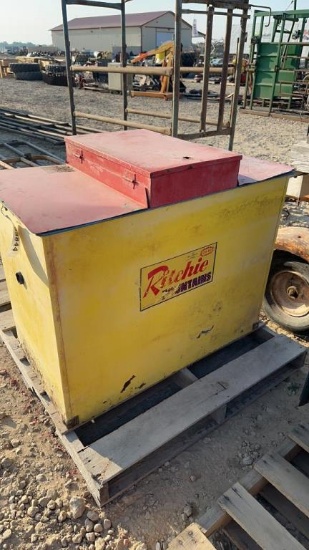 RITCHIE LIVESTOCK WATERER