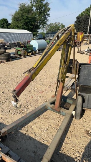 ENGINE HOIST