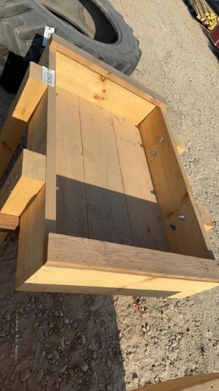NEW 4' FEED BUNK