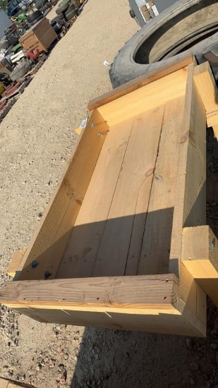 NEW 5' FEED BUNK