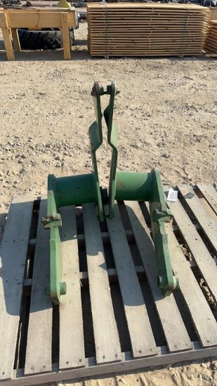 GREEN LOADER BRACKET