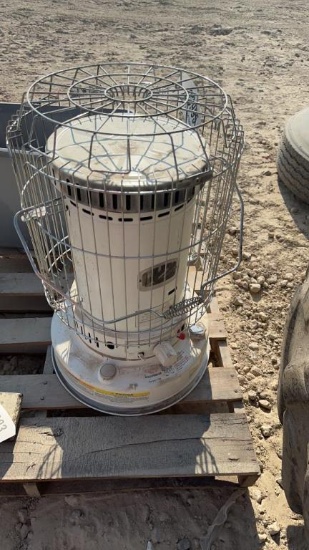 KEROSENE HEATER