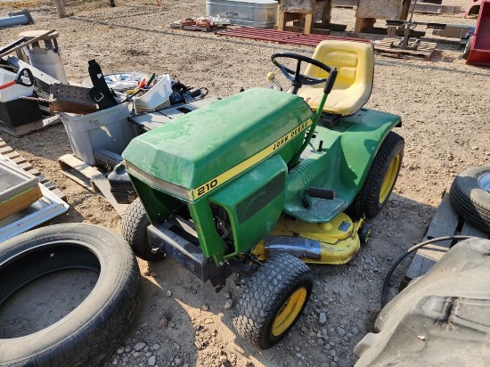JOHN DEERE RIDING MOWER