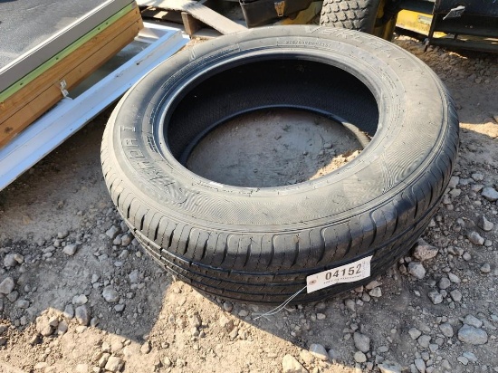 275/60R20 TIRE