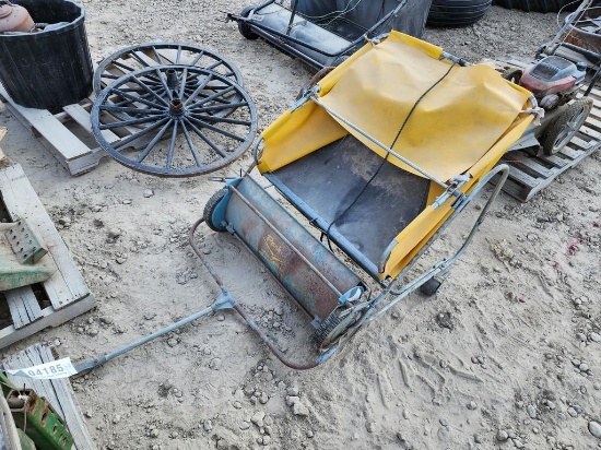 LAWN SWEEPER