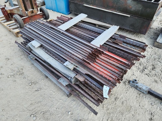 STEEL T POSTS