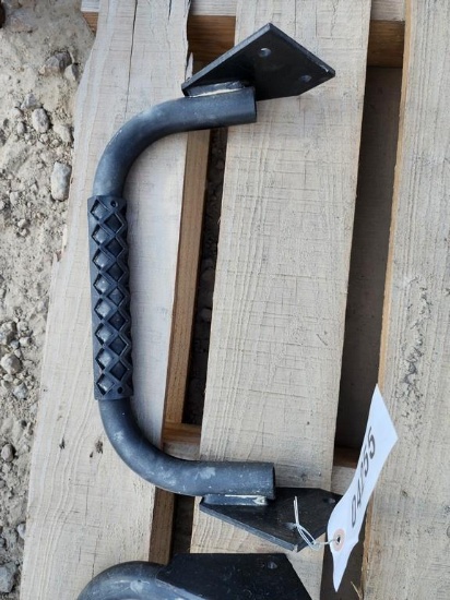 (2) NEW HOLLAND TRACTOR STEPS