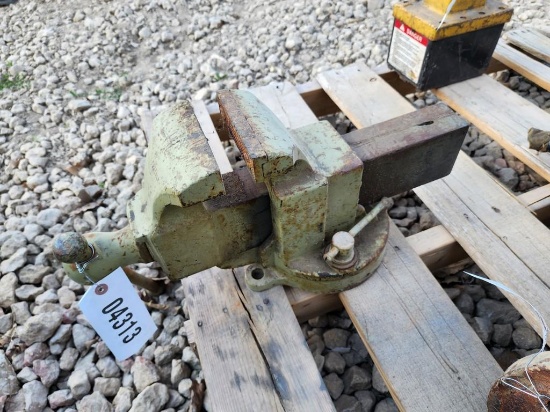 5" VISE