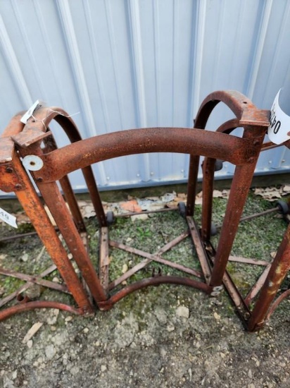HORIZONTAL BARREL STANDS
