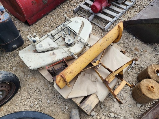 CUB CADET MOWER DECK AND BLADE