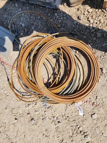 (4) CABLES WITH ENDS