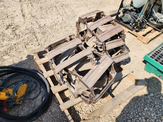 SET SKID LOADER TRACKS FIT BOBCAT S185