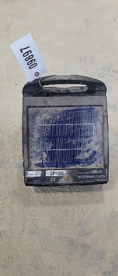 ZAREBA ELECTRIC FENCER- SOLAR POWERED