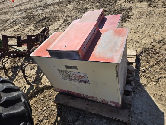 CATTLE WATERER