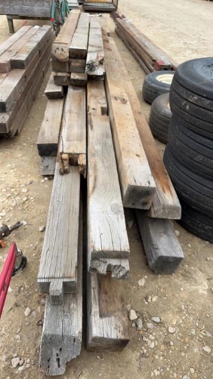 (22) PILE OF BARN BEAMS 14' & 16'