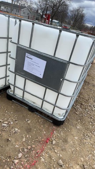 275 GALLON TOTES