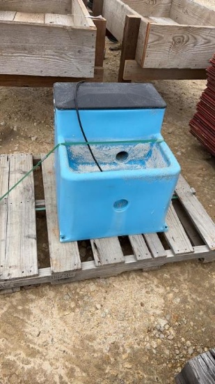CATTLE WATERER