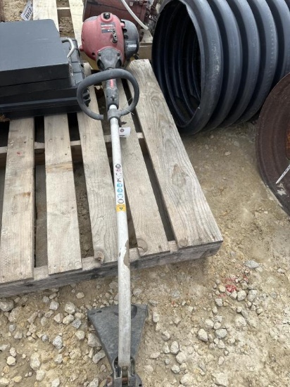 YARD MACHINE WEED WACKER