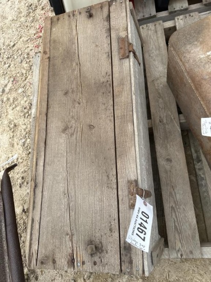 VINTAGE GRASS SEED BOX FOR FLARE WAGON