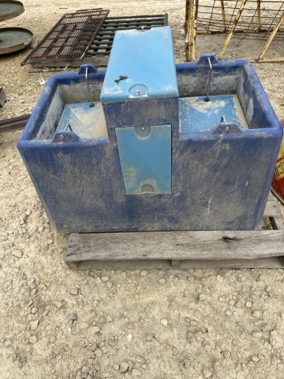 CALF WATERER