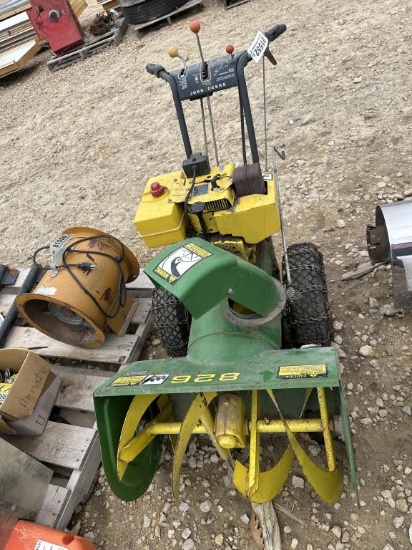 JOHN DEERE 826 SNOW BLOWER