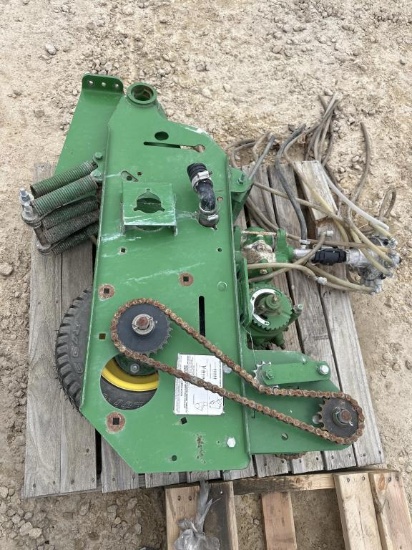JOHN DEERE FERTILIZER PUMP DRIVE WHEEL