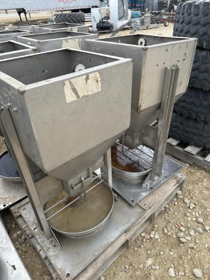 STAINLESS STEEL NURSERY FEEDER