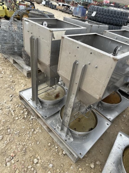 STAINLESS STEEL NURSERY FEEDER