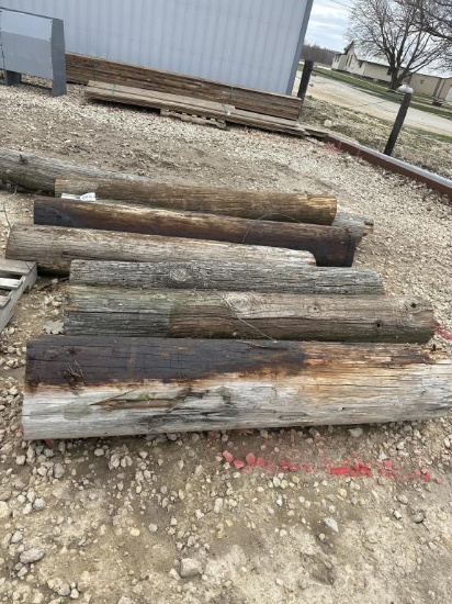 (8) WOOD POSTS VARIOUS LENGTHS & SIZE