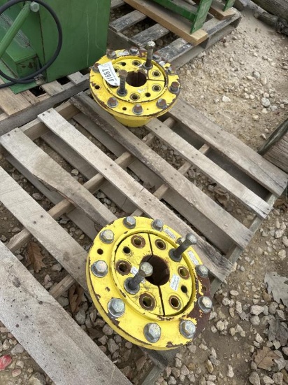 JOHN DEERE 4440 HUBS FOR DUALS