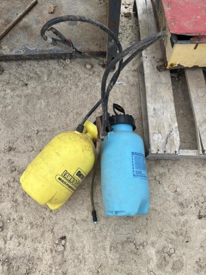 (2) HAND SPRAYERS