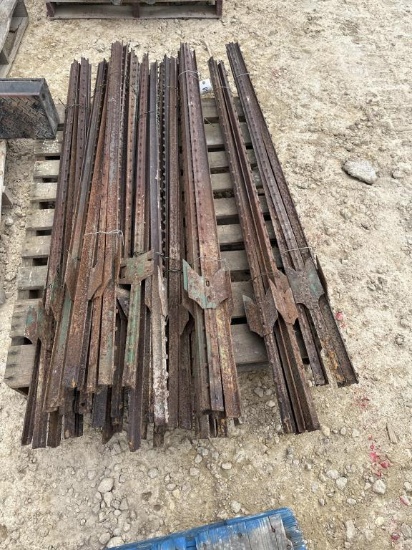 6' STEEL POSTS