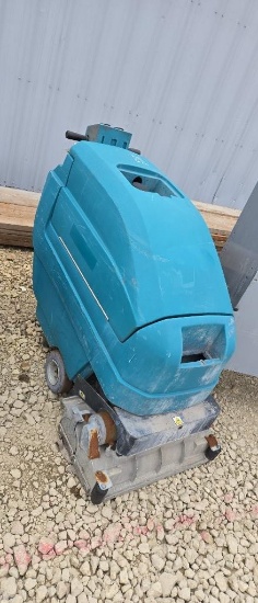 FLOOR SCRUBBER