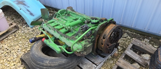 1970 JOHN DEERE GAS ENGINE