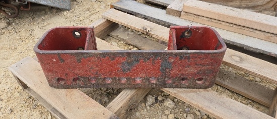FRONT WEIGHT BRACKET