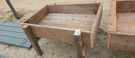 4' 8 FEED BUNK