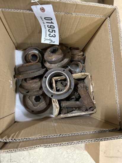 NEW IDEA 5209 HAYBINE GEAR BOX PARTS