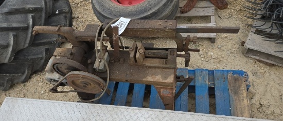 ANTIQUE SAW