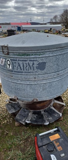 60 BU. HOG FEEDER