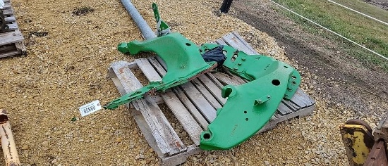 JOHN DEERE LOADER BRACKETS