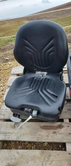 NEW GRAHMAR SEAT & SUSPENSION