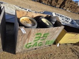 (35) GAUGE WHEEL ASSM. FOR KINZE PLANTER ON PALLET