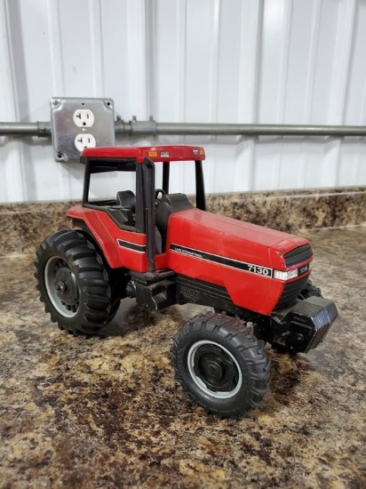 Case IH 7130 Toy Tractor