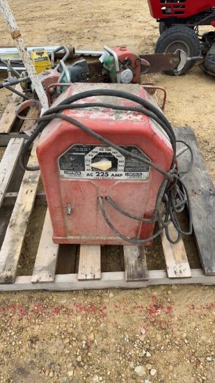 LINCOLN ARC WELDER