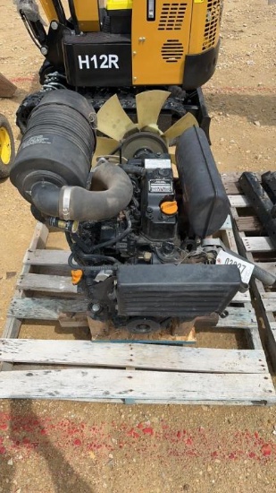 YANMAR 3TNV-84 DIESEL ENGINE