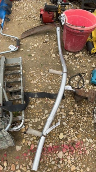 ALUMINUM HANDLED SCYTHE